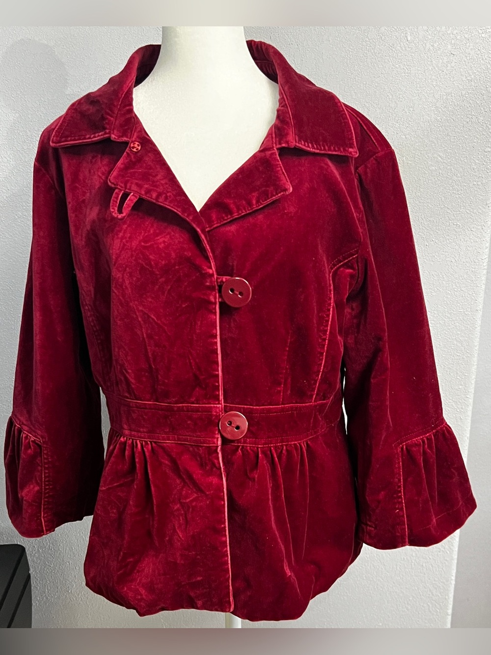 Bleu Jean Co vintage cranberry red plush cotton peplum velvet jacket Size L